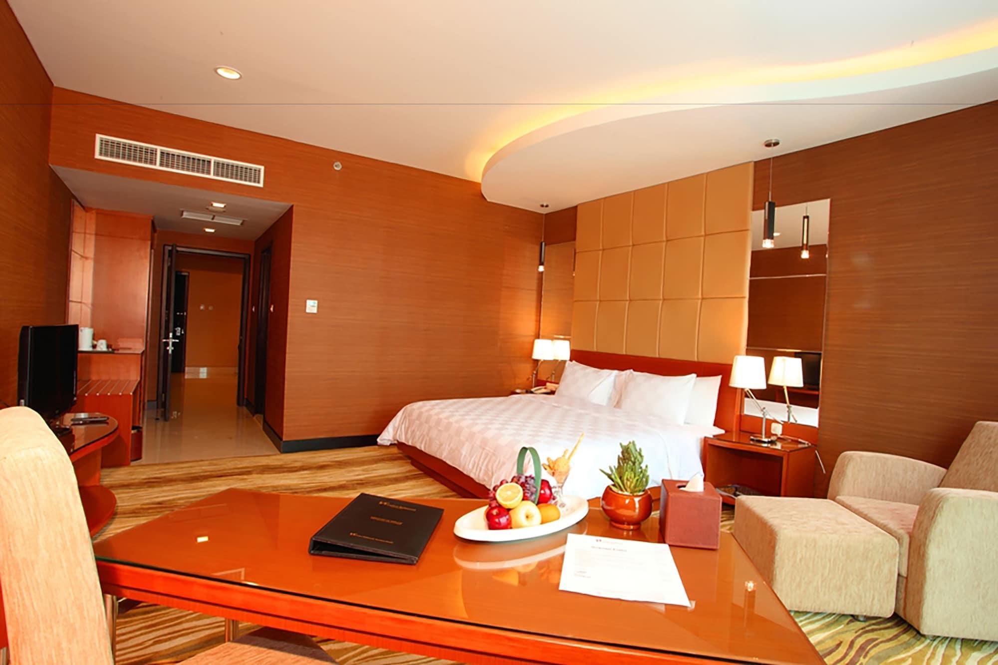 Swiss-Belhotel Kendari Bagian luar foto