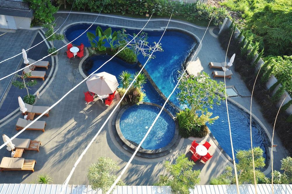 Swiss-Belhotel Kendari Bagian luar foto