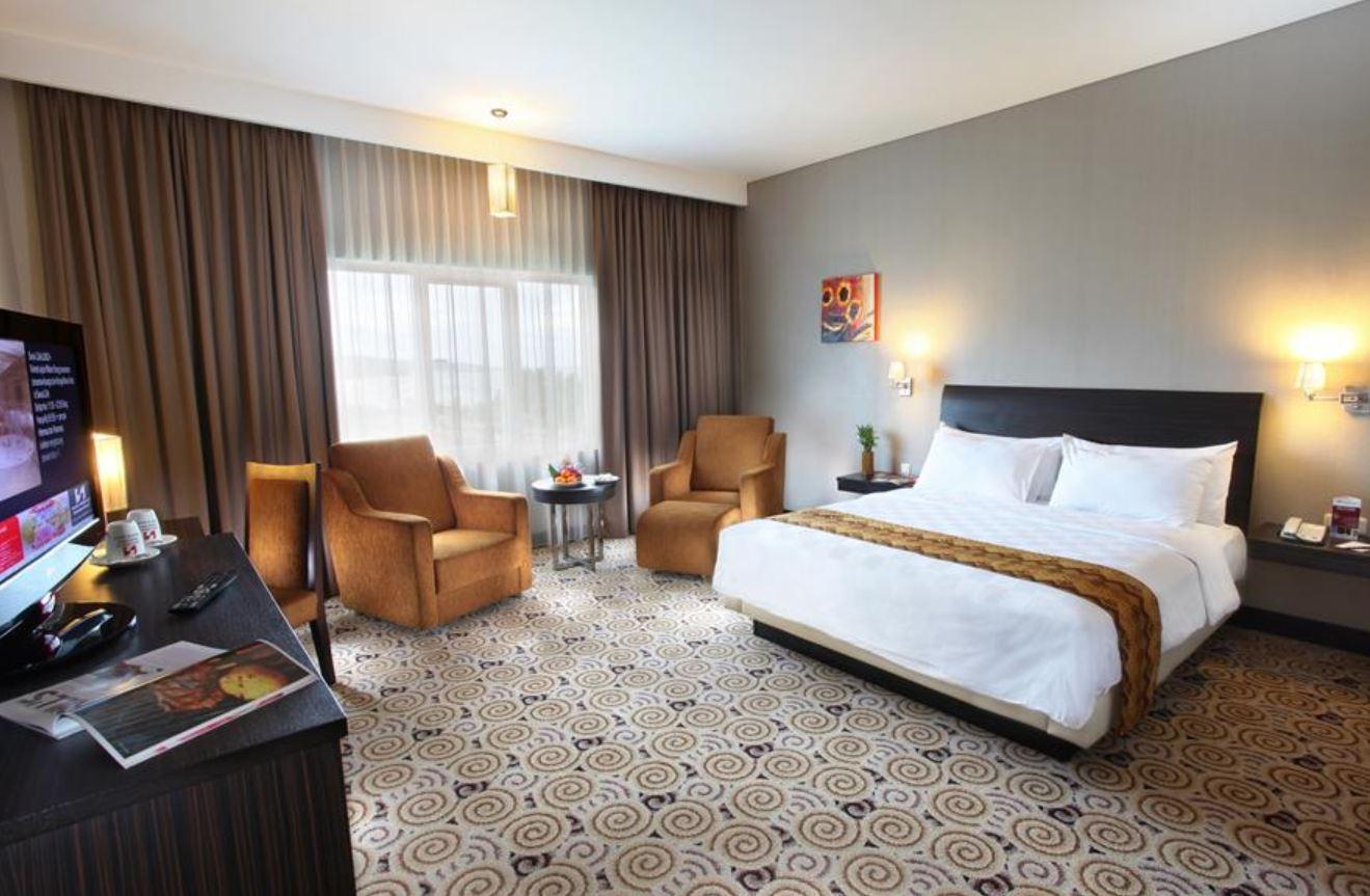 Swiss-Belhotel Kendari Bagian luar foto